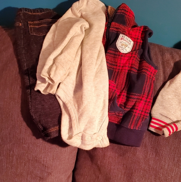 12 month baby boy clothing set - Picture 2 of 6